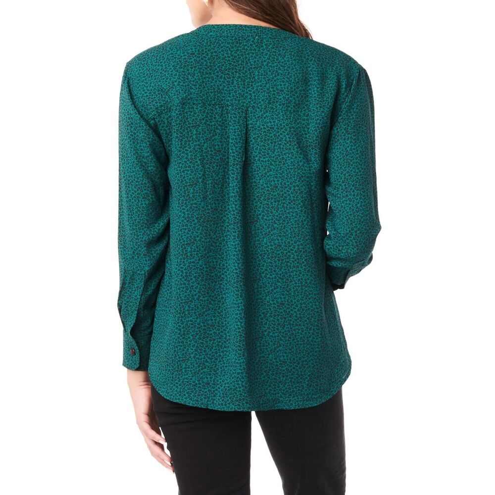 Loyal Hana Evelyn Maternity Nursing Wrap Blouse Small Green Leopard Top NWT - Picture 8 of 10